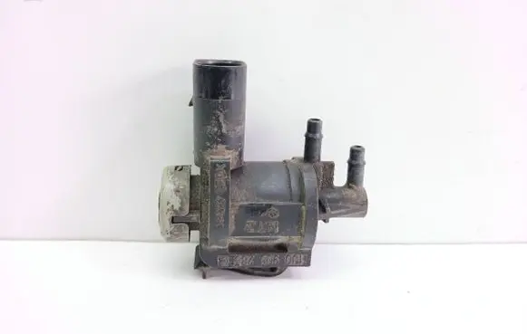 Audi A6 S6 C5 4B Turbo solenoid valve 1J0906283C