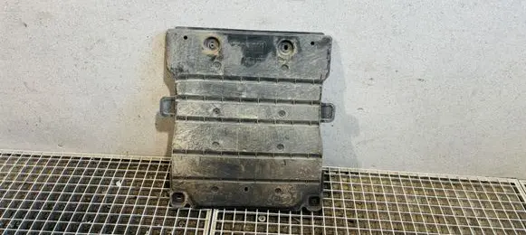 Audi A3 S3 8V Center/middle under tray cover 5Q0825230H 5Q0825229C