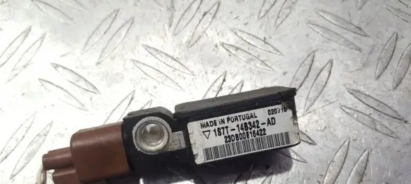 Ford Mondeo Mk III Airbag deployment crash/impact sensor 1s7t14b342ad 1s7t-14b342-ad