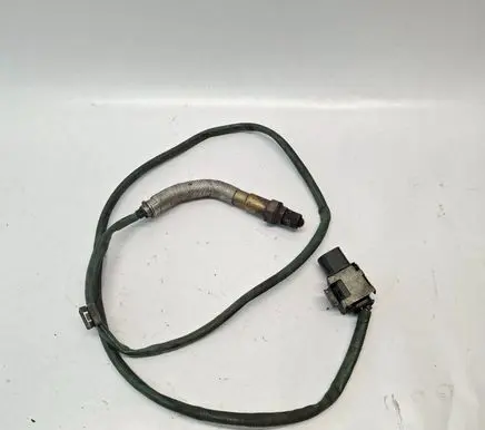 Mercedes-Benz C W204 Lambda probe sensor A0065422718 0065422718