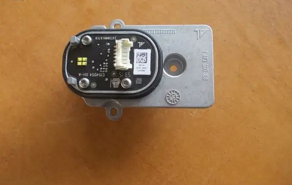 Audi A3 S3 8V Headlight ballast module Xenon