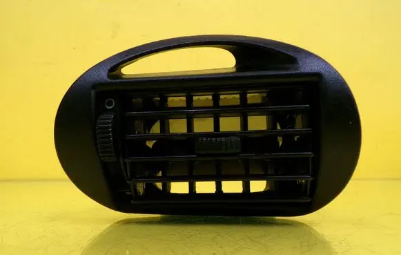 Fiat Seicento/600 Dashboard side air vent grill/cover trim LS288502 288501