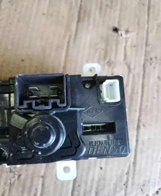 Renault Master III Climate control unit 275700007R 190440000