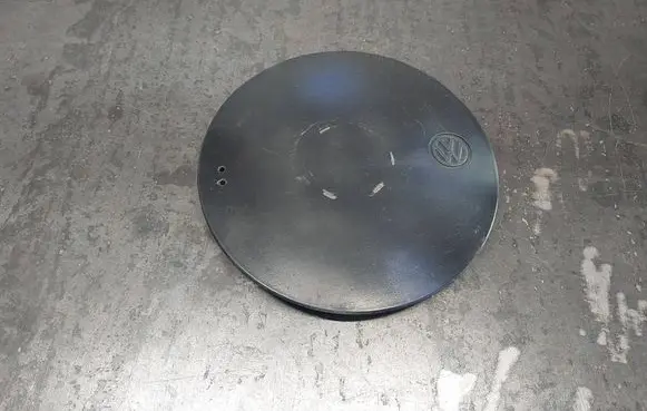 Volkswagen Transporter - Caravelle T4 Original wheel cap 701601149