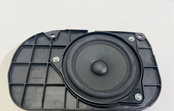 BMW 5 F10 F11 Parcel shelf speaker 9239184 497108 16014910