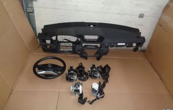 Mercedes-Benz E W212 Airbag set with panel 