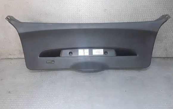 BMW 1 E81 E87 Tailgate/boot lid cover trim 7169975