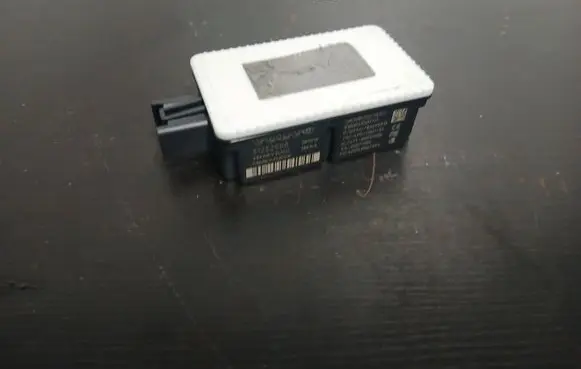 Volvo V70 Door central lock control unit/module 31252988