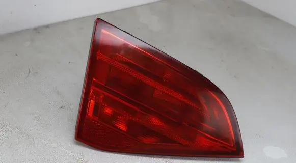 Audi A4 S4 B8 8K Tailgate rear/tail lights 8K9945093 219601
