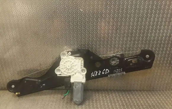 Mercedes-Benz E W211 Rear window lifting mechanism without motor A2117300246 2117300246