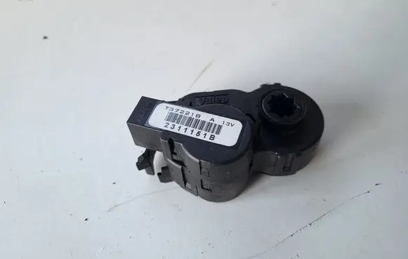 Renault Kadjar A/C air flow flap actuator/motor 2311151B