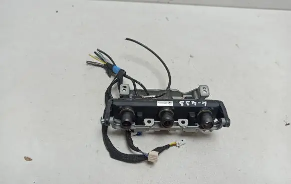 Windshield/windscreen camera