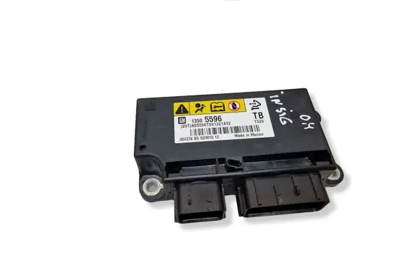 Opel Insignia A Airbag control unit/module 13505596