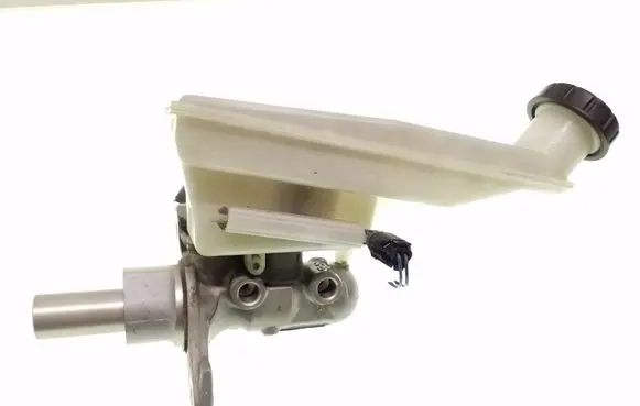 Mercedes-Benz A W176 Master brake cylinder A2464300002