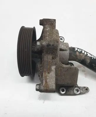 KIA Sorento Water pump