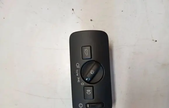 Volvo V40 Light switch 30739424 10092205 150114A