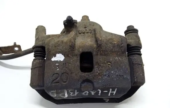 Hyundai i20 (PB PBT) Front brake caliper