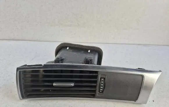 Audi A6 S6 C6 4F Dashboard side air vent grill/cover trim 4F1820901C