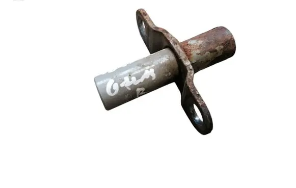 Volvo XC70 Towing hook eye 