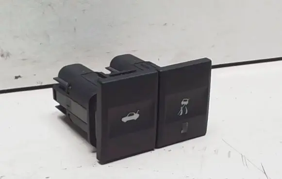 Ford Mondeo Mk III ESP (stability program) switch 1S7T2C418AB