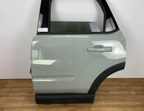 Ford Bronco Rear door