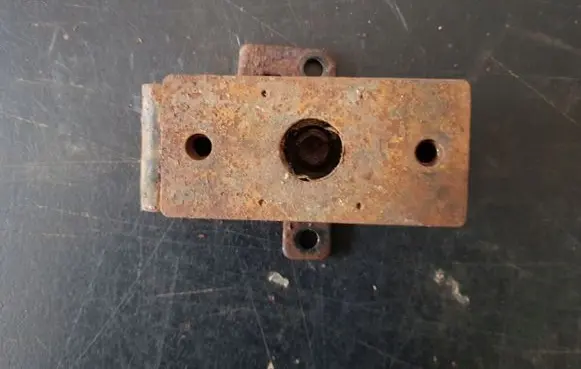 Suzuki Grand Vitara I Gearbox mount 