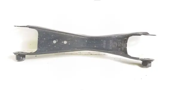 BMW i3 Rear control arm 6867879