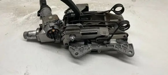 Audi A4 S4 B6 8E 8H Steering wheel axle 521002