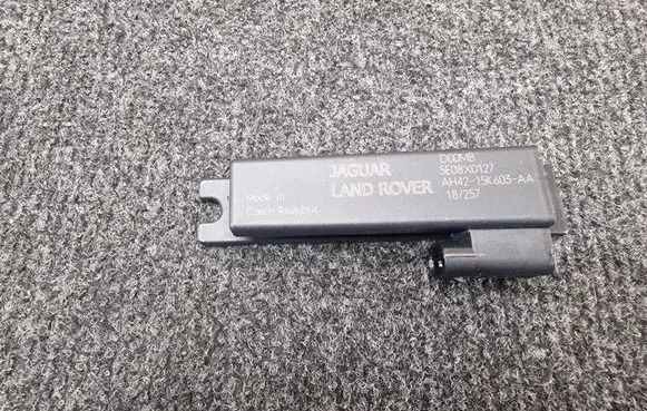 Land Rover Range Rover Velar Keyless system antenna AH4215K603AA