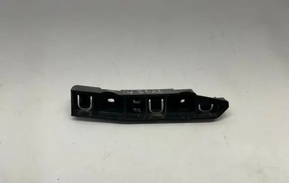 Ram 1500 Front bumper mounting bracket 68319195AA