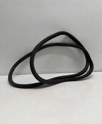 Opel Astra J Front door rubber seal 13259929