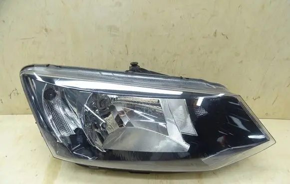 Skoda Fabia Mk3 (NJ) Headlight/headlamp