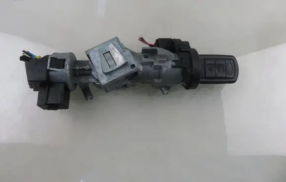Land Rover Range Rover Sport L320 Ignition lock 3M513F880AC