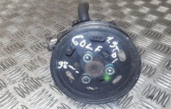 Volkswagen Golf IV Power steering pump 1j0422154