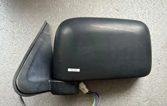 Front door electric wing mirror