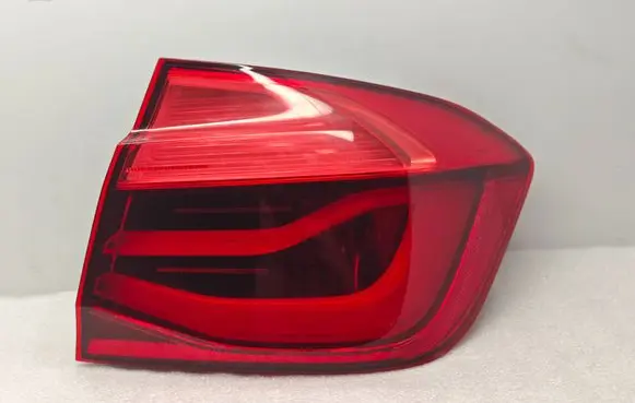 BMW 3 F30 F35 F31 Rear/tail lights H4736911806 2SD012147 2SD01214702