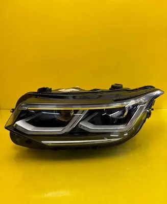 Volkswagen Tiguan Headlight/headlamp 5NN941081H