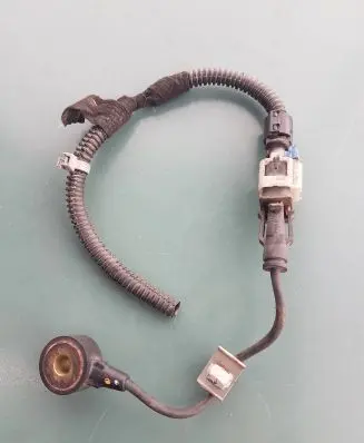 Opel Insignia A Detonation knock sensor 55567128