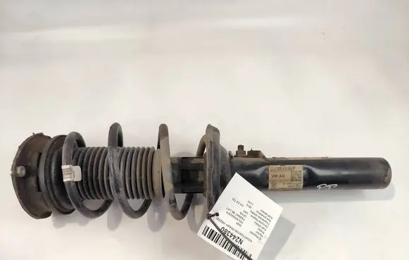Volkswagen PASSAT B8 Front shock absorber/damper 3Q0413031BP