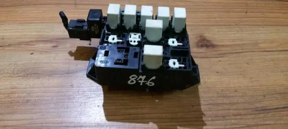 KIA Carens I Fuse box set 0k2fa6679z