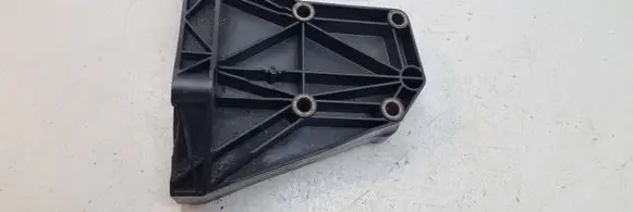 BMW 5 E60 E61 A/C compressor mount bracket 7792202