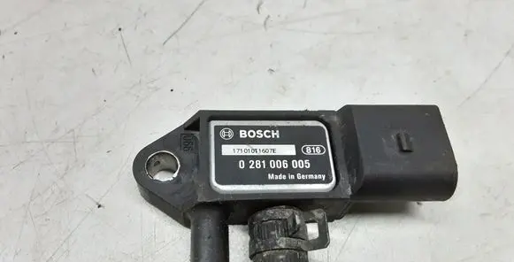 Audi Q7 4L Air pressure sensor 0281006005