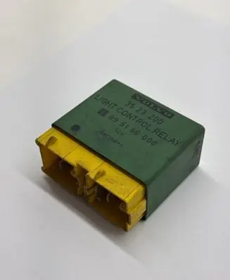 Volvo S60 Other relay 895166000 3523200