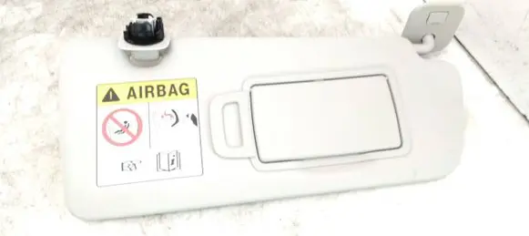 Sun visor
