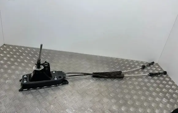 Seat Leon (5F) Gear shifter/selector 5Q0711061E