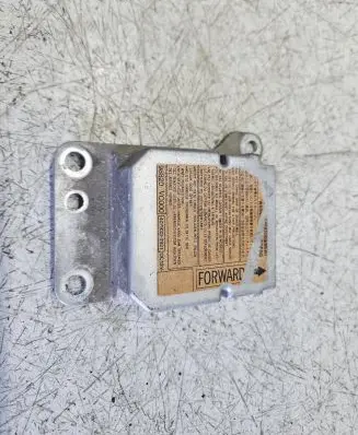 Nissan Patrol Y61 Airbag control unit/module 4079334921