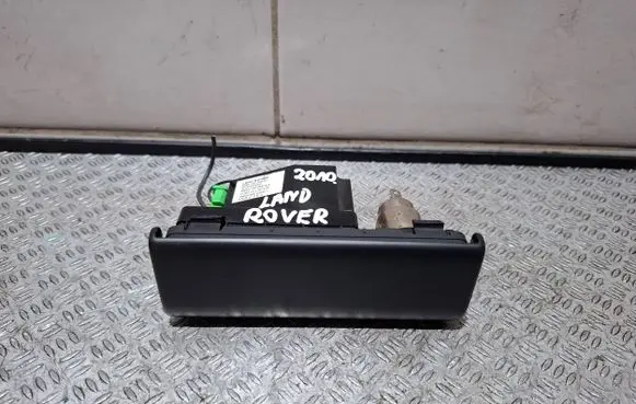 Land Rover Range Rover Sport L320 AUX in-socket connector 5H2219C065AA 903916000016 CQ000011557155