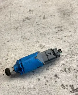 Clutch pedal sensor