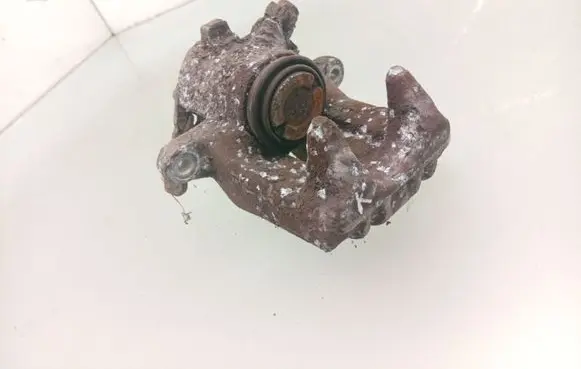 Seat Exeo (3R) Rear brake caliper