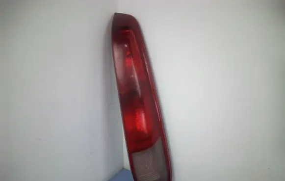 Nissan X-Trail T30 Rear/tail lights 265508H301 4913
